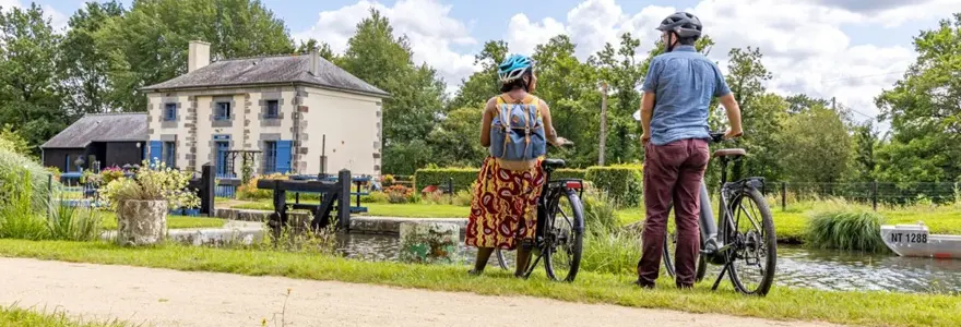 velo reussie le long du canal d Ille-et-Rance a Rennes